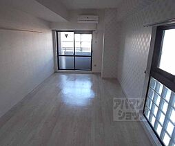 阪急京都本線 西院駅 徒歩3分の賃貸マンション 2階1Kのリビング/ダイニング