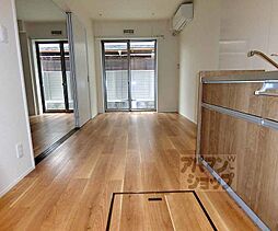 阪急嵐山線 松尾大社駅 徒歩19分の賃貸アパート 1階1LDKのリビング/ダイニング