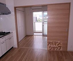 サン・レスポワール十条 202 2階1DKのリビング/ダイニング