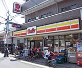 デイリーヤマザキ 伏見稲荷大社前店まで650m