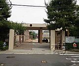 京都市立鏡山小学校まで200m