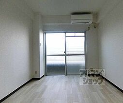 JR山陰本線 太秦駅 徒歩6分の賃貸マンション 4階1Kのリビング/ダイニング