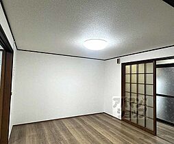 京阪本線 神宮丸太町駅 徒歩7分の賃貸一戸建て 1LDKのリビング/ダイニング