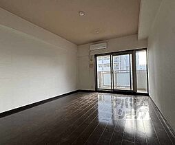 京都地下鉄東西線 西大路御池駅 徒歩2分の賃貸マンション 5階2LDKのリビング/ダイニング