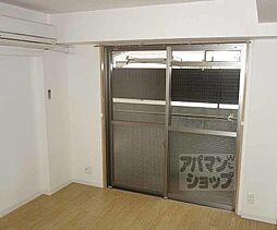 JR山陰本線 丹波口駅 徒歩7分の賃貸マンション 1階1DKのリビング/ダイニング