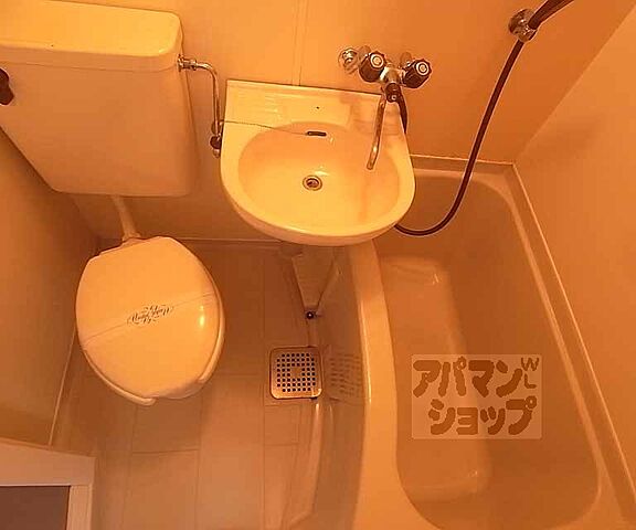 浴室