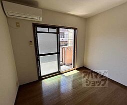 シャトレー藤井 201 2階1Kのリビング/ダイニング