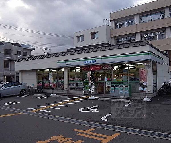 画像30:ファミリーマート太秦丸太町店まで300m