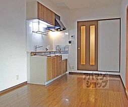 阪急京都本線 桂駅 徒歩14分の賃貸マンション 1階2DKのリビング/ダイニング