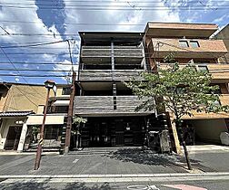 京都府京都市下京区木屋町通松原下る材木町（賃貸マンション1K・2階・31.69㎡） その1