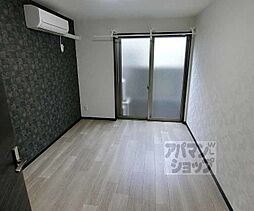 ブリエ丹波口 102 1階1Kのリビング/ダイニング