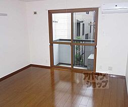 JR東海道・山陽本線 西大路駅 徒歩12分の賃貸アパート 2階1Kのリビング/ダイニング