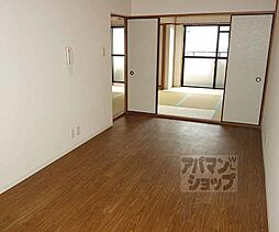 阪急京都本線 桂駅 徒歩25分の賃貸マンション 2階2LDKのリビング/ダイニング