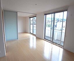 ブリリアン鳴滝 202 2階2LDKのリビング/ダイニング