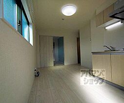 アミティア円町 102 1階1DKのリビング/ダイニング