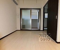 サクシード太秦 102 1階1DKのリビング/ダイニング