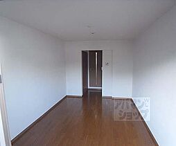 オフージュ葛野 303 3階1Kのリビング/ダイニング