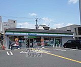 ファミリーマート烏丸十条店まで130m