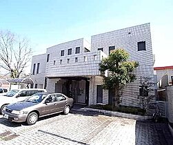 京都府京都市北区上賀茂菖蒲園町（賃貸マンション1LDK・1階・52.00㎡） その1