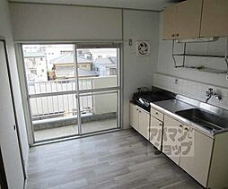 京都市営烏丸線 北大路駅 徒歩25分の賃貸マンション 4階3DKのリビング/ダイニング