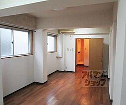 京都市営烏丸線 北大路駅 徒歩25分の賃貸マンション 1階1Kのリビング/ダイニング