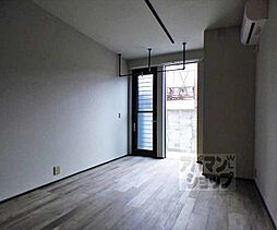 京都市営烏丸線 北大路駅 徒歩15分の賃貸アパート 1階ワンルームのリビング/ダイニング