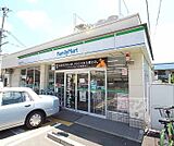 ファミリーマート立命館大学前店まで546m
