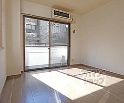 叡山電鉄鞍馬線 二軒茶屋駅 徒歩7分の賃貸アパート 1階1Kのリビング/ダイニング