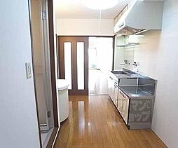 京都市営烏丸線 北大路駅 徒歩22分の賃貸マンション 4階1Kのリビング/ダイニング