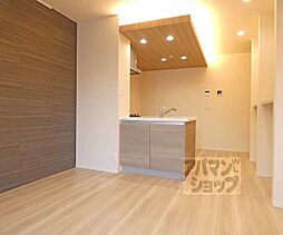 京都市営烏丸線 国際会館駅 徒歩7分の賃貸アパート 1階1LDKのリビング/ダイニング