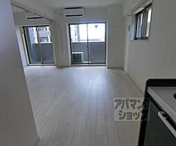 阪急京都本線 大宮駅 徒歩6分の賃貸マンション 3階1LDKのリビング/ダイニング