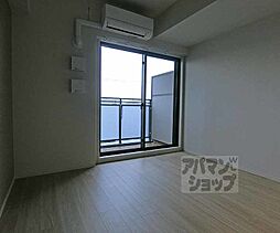 JR山陰本線 円町駅 徒歩8分の賃貸マンション 4階1Kのリビング/ダイニング