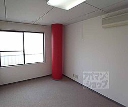 京都市営烏丸線 北大路駅 徒歩9分の賃貸マンション 2階ワンルームのリビング/ダイニング