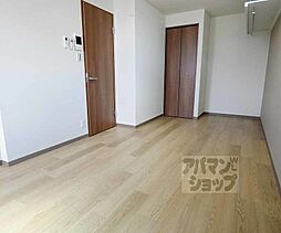 サントス堀川紫明 401 4階1Kのリビング/ダイニング