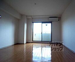 JR山陰本線 二条駅 徒歩7分の賃貸マンション 5階1Kのリビング/ダイニング