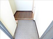 シューズボックスをおくスペースもあります。