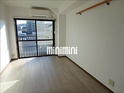 第5クリスタルハイツ吉田 4階1Kのリビング/ダイニング