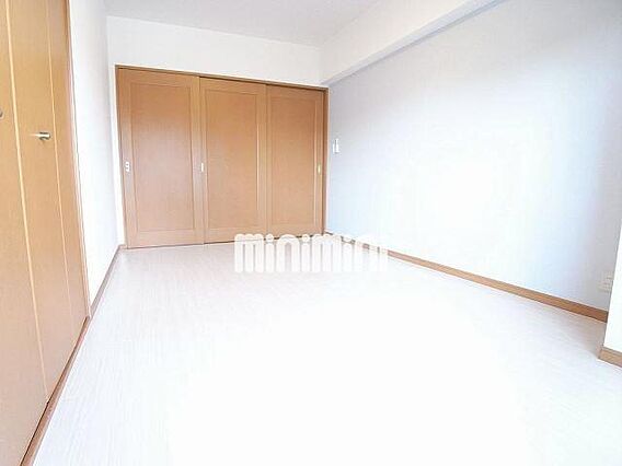 シャンブル白壁_内装_1