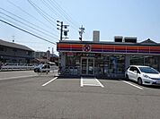 コンビニ「サークルＫまで210m」
