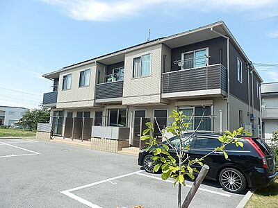 外観：閑静な住宅街にある積水ハウスの賃貸住宅シャーメゾンです！