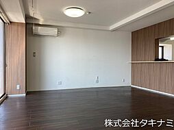 ファミール五反田 503 5階2LDKのリビング/ダイニング