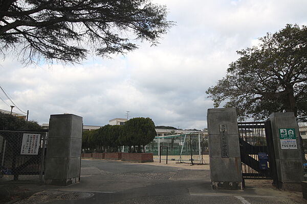 画像16:下関市立日新中学校（1219m）