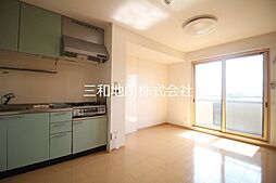 コンフォールII号館 305