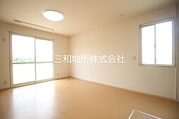 ルピナ瑠夏 205 2階2LDKのリビング/ダイニング