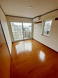 シャンドフルール　I 1階2DKのリビング/ダイニング