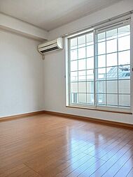 キュートK・T　B 2階1LDKのリビング/ダイニング