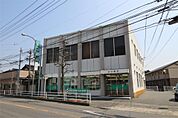 山口銀行小月支店（180m）