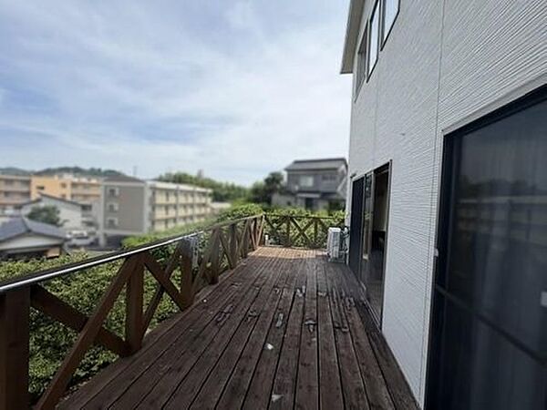バルコニーを拡大表示