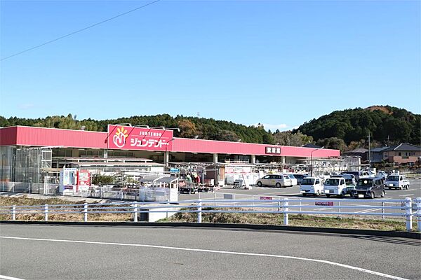 周辺を拡大表示