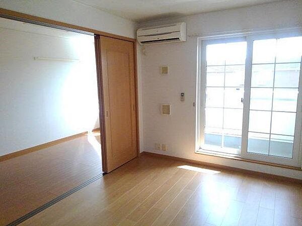 apartment 茨城県下妻市坂本新田9-1
坂本新田の賃貸情報を見る
物件地図